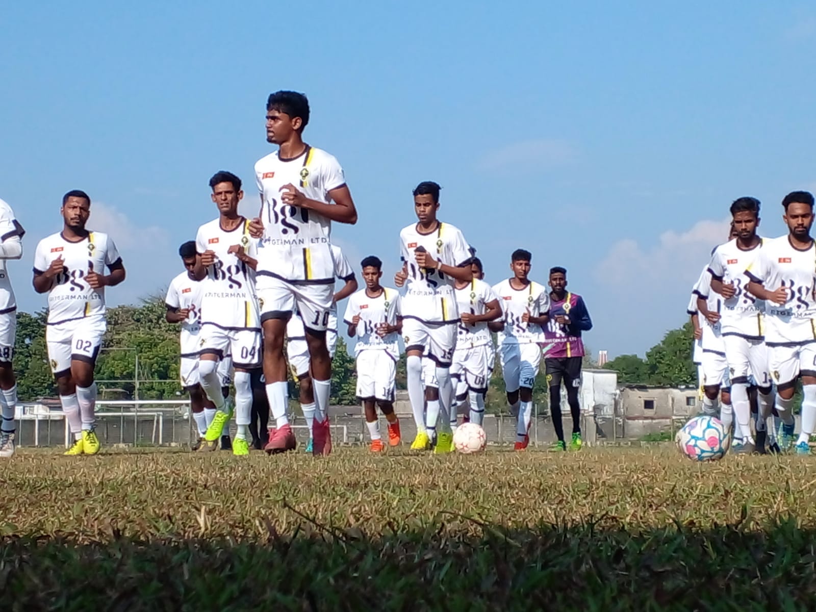 PHOTO 2022 11 26 10 14 40